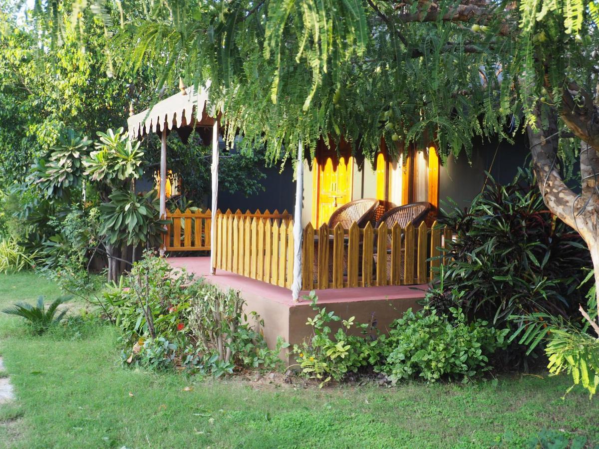 Pushkar Vela Resort Екстер'єр фото