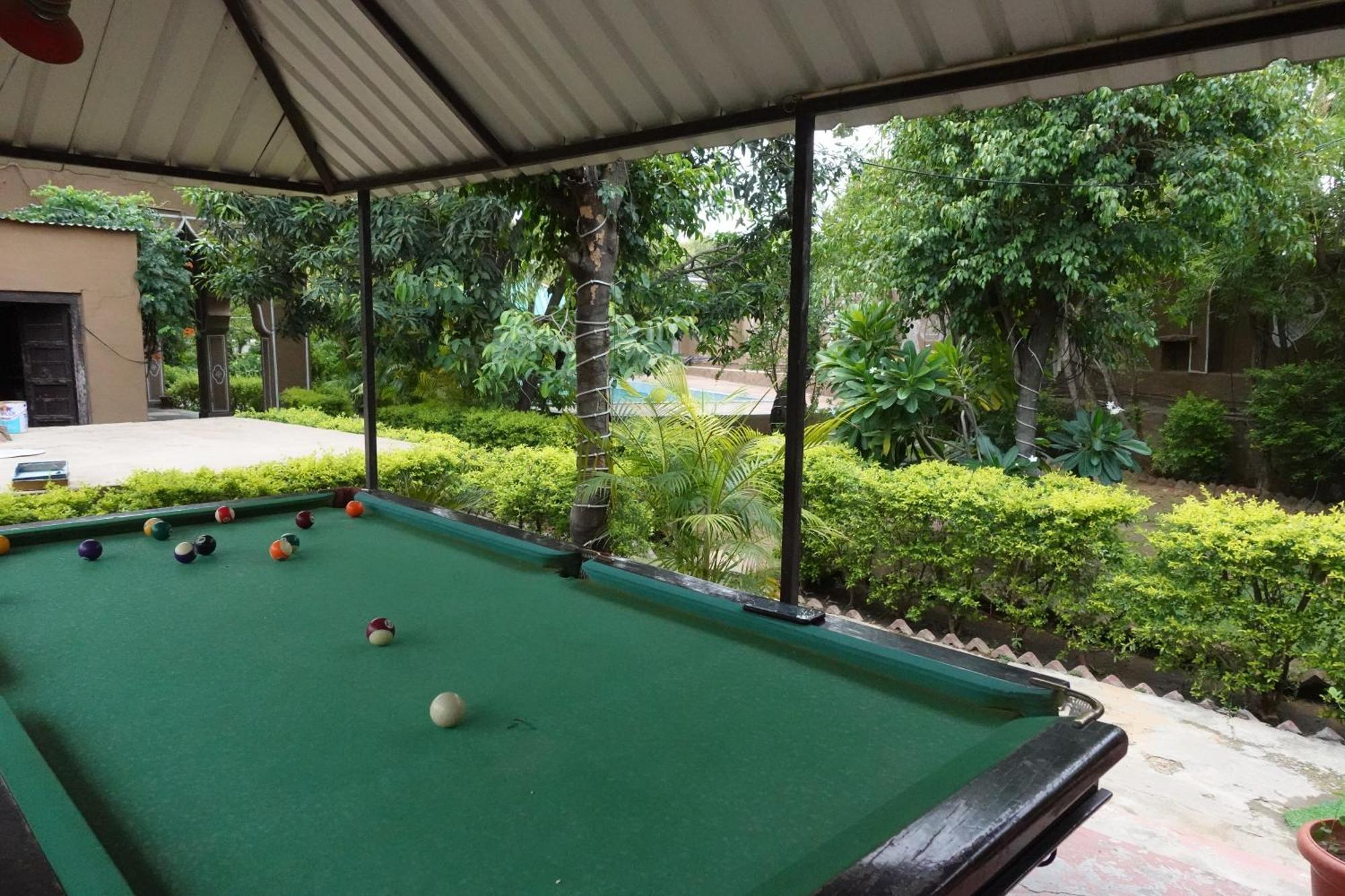 Pushkar Vela Resort Екстер'єр фото